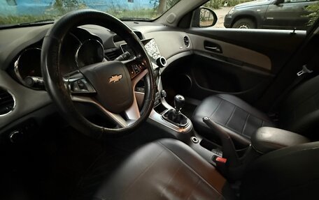 Chevrolet Cruze II, 2011 год, 820 000 рублей, 8 фотография