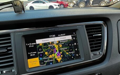 KIA Carnival III, 2019 год, 3 300 000 рублей, 12 фотография