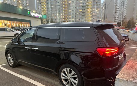 KIA Carnival III, 2019 год, 3 300 000 рублей, 6 фотография