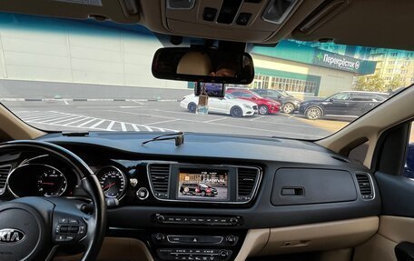 KIA Carnival III, 2019 год, 3 300 000 рублей, 9 фотография