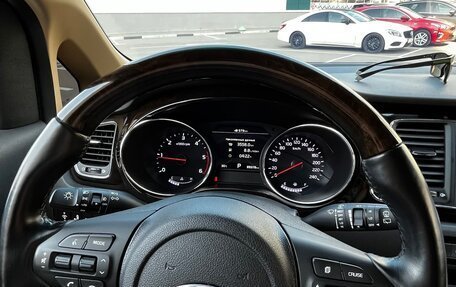 KIA Carnival III, 2019 год, 3 300 000 рублей, 13 фотография