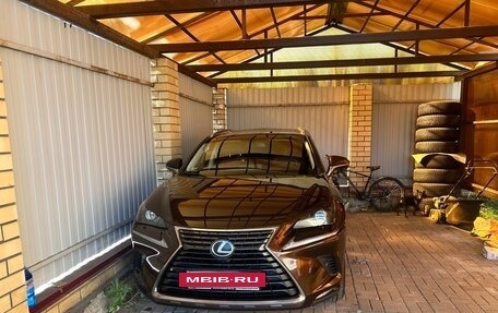 Lexus NX I, 2018 год, 3 250 000 рублей, 11 фотография
