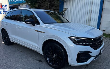 Volkswagen Touareg III, 2019 год, 4 990 000 рублей, 3 фотография
