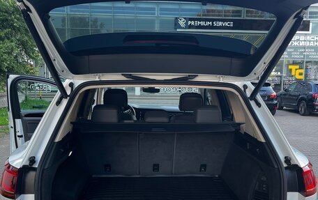 Volkswagen Touareg III, 2019 год, 4 990 000 рублей, 8 фотография