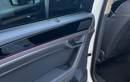 Volkswagen Touareg III, 2019 год, 4 990 000 рублей, 14 фотография