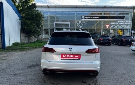 Volkswagen Touareg III, 2019 год, 4 990 000 рублей, 6 фотография