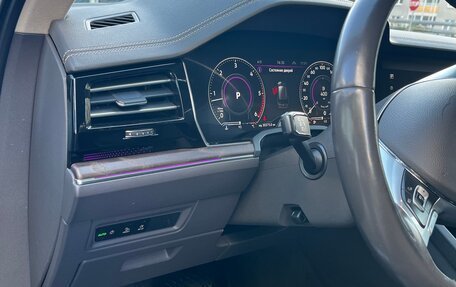 Volkswagen Touareg III, 2019 год, 4 990 000 рублей, 22 фотография