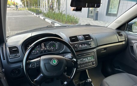 Skoda Fabia II, 2011 год, 680 000 рублей, 10 фотография