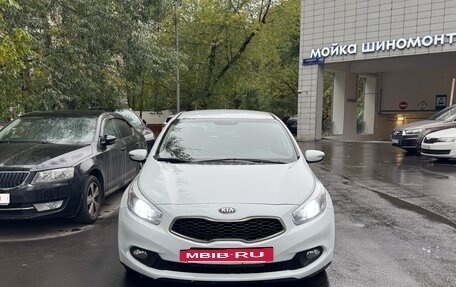 KIA cee'd III, 2012 год, 850 000 рублей, 2 фотография