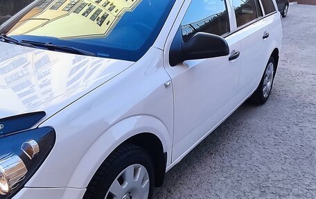 Opel Astra H, 2013 год, 780 000 рублей, 4 фотография