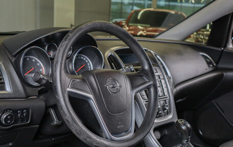 Opel Astra J, 2013 год, 849 000 рублей, 8 фотография