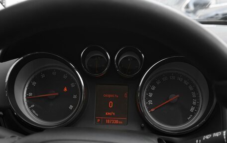 Opel Zafira C рестайлинг, 2012 год, 1 099 000 рублей, 18 фотография