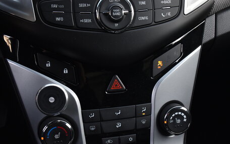 Chevrolet Cruze II, 2013 год, 699 000 рублей, 13 фотография