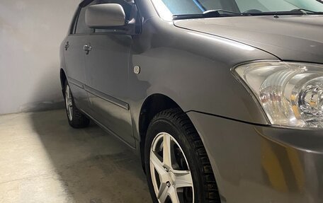 Toyota Corolla, 2005 год, 650 000 рублей, 13 фотография