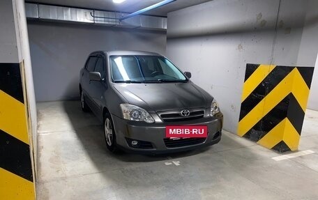 Toyota Corolla, 2005 год, 650 000 рублей, 12 фотография
