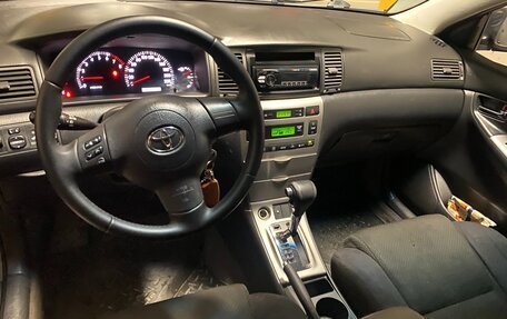 Toyota Corolla, 2005 год, 650 000 рублей, 17 фотография
