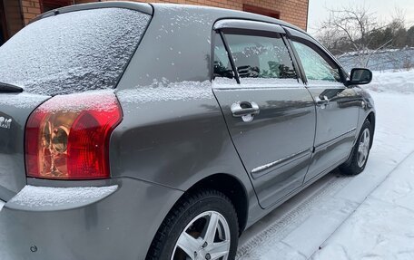 Toyota Corolla, 2005 год, 650 000 рублей, 18 фотография
