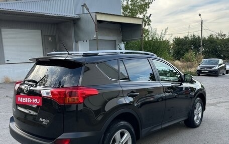 Toyota RAV4, 2014 год, 2 100 000 рублей, 3 фотография