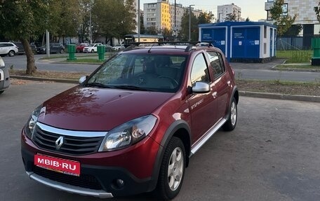 Renault Sandero I, 2014 год, 850 000 рублей, 1 фотография