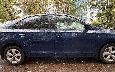 Skoda Rapid I, 2014 год, 1 100 000 рублей, 4 фотография