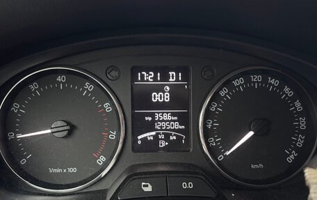 Skoda Rapid I, 2014 год, 1 100 000 рублей, 8 фотография
