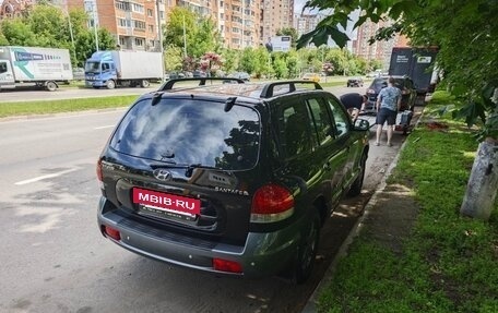 Hyundai Santa Fe III рестайлинг, 2005 год, 700 000 рублей, 2 фотография