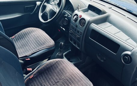 Peugeot Partner II рестайлинг 2, 2011 год, 499 000 рублей, 11 фотография