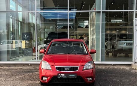 KIA Rio II, 2011 год, 675 000 рублей, 2 фотография