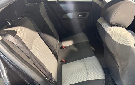 Chevrolet Cruze II, 2014 год, 899 800 рублей, 4 фотография