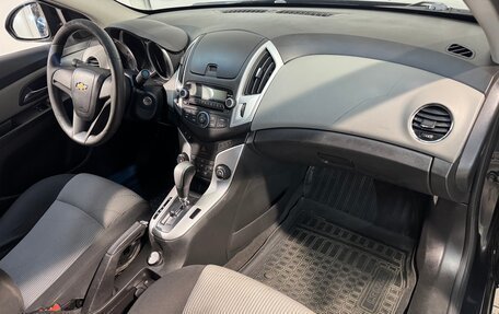 Chevrolet Cruze II, 2014 год, 899 800 рублей, 3 фотография