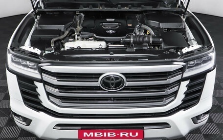 Toyota Land Cruiser, 2021 год, 8 290 000 рублей, 9 фотография