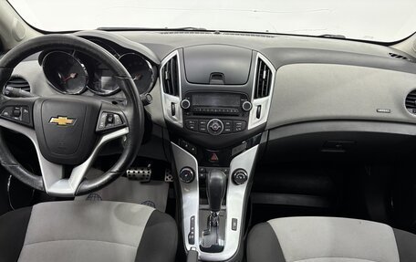 Chevrolet Cruze II, 2014 год, 820 000 рублей, 10 фотография