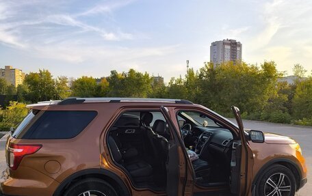Ford Explorer VI, 2014 год, 1 975 000 рублей, 14 фотография