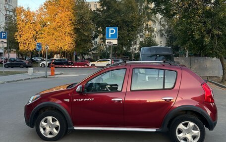 Renault Sandero I, 2014 год, 850 000 рублей, 2 фотография