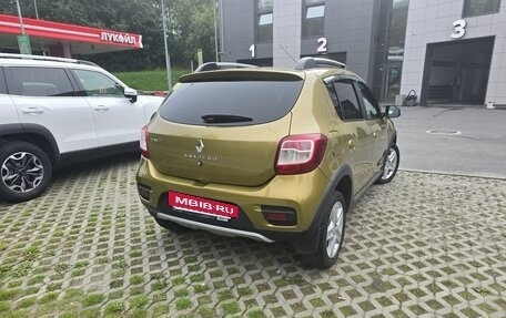 Renault Sandero II рестайлинг, 2015 год, 800 000 рублей, 9 фотография