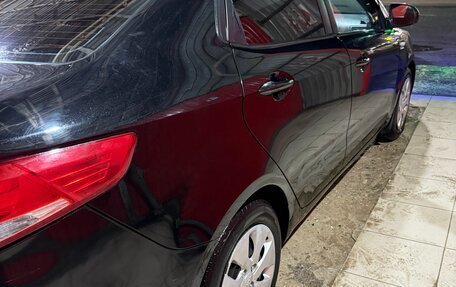 KIA Rio III рестайлинг, 2016 год, 910 000 рублей, 2 фотография