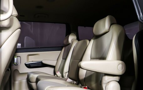 KIA Carnival III, 2018 год, 2 749 000 рублей, 15 фотография