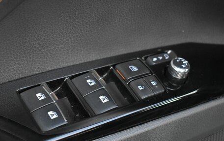 Toyota Camry, 2020 год, 2 399 999 рублей, 21 фотография