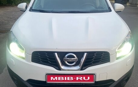 Nissan Qashqai, 2011 год, 890 000 рублей, 1 фотография