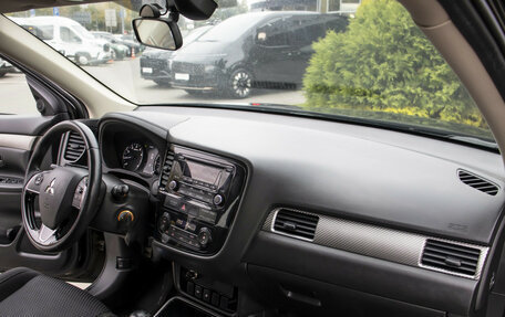 Mitsubishi Outlander III рестайлинг 3, 2017 год, 1 448 000 рублей, 5 фотография