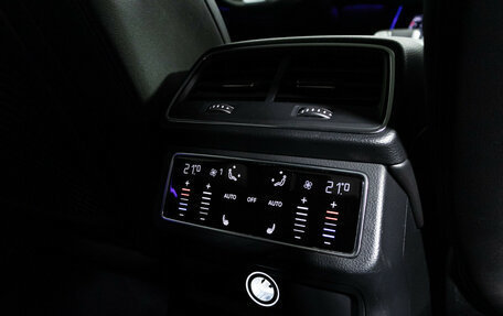 Audi A6, 2019 год, 3 270 000 рублей, 23 фотография