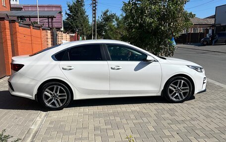 KIA Cerato IV, 2018 год, 2 050 000 рублей, 15 фотография