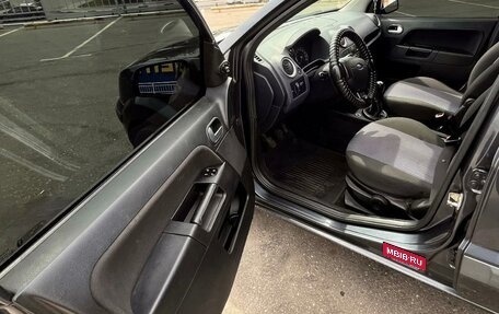 Ford Fusion I, 2006 год, 385 000 рублей, 4 фотография