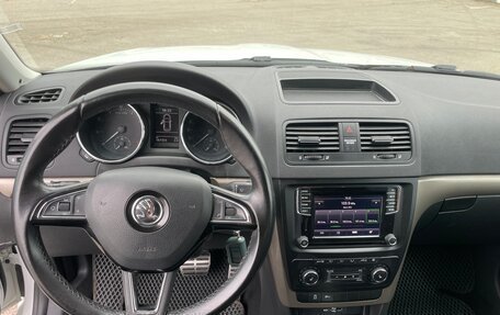 Skoda Yeti I рестайлинг, 2017 год, 1 450 000 рублей, 13 фотография