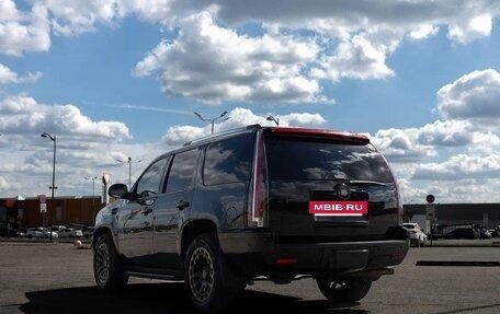 Cadillac Escalade III, 2007 год, 1 690 000 рублей, 5 фотография
