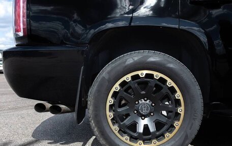 Cadillac Escalade III, 2007 год, 1 690 000 рублей, 9 фотография