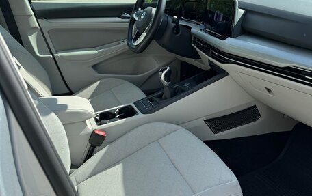 Volkswagen Golf VIII, 2020 год, 1 830 000 рублей, 4 фотография