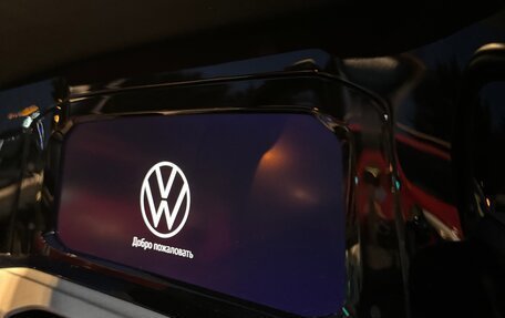 Volkswagen Golf VIII, 2020 год, 1 830 000 рублей, 22 фотография