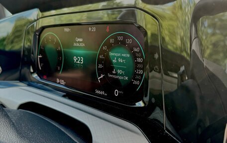 Volkswagen Golf VIII, 2020 год, 1 830 000 рублей, 32 фотография