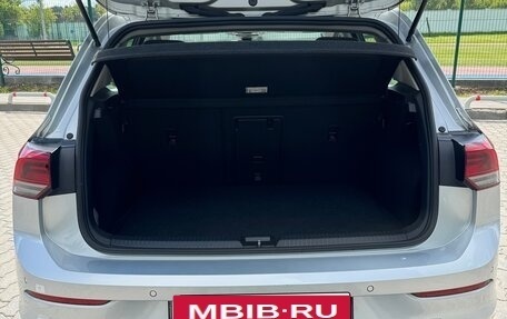 Volkswagen Golf VIII, 2020 год, 1 830 000 рублей, 29 фотография